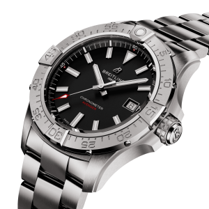 BREITLING AVENGER AUTOMATIC 42 A17328101B1A1