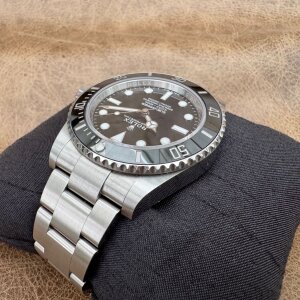 gebrauchte Rolex Submariner 124060
