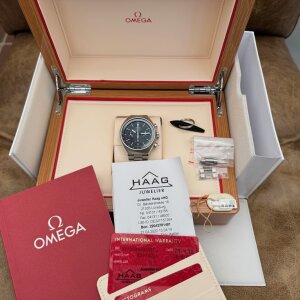 gebrauchte Omega Speedmaster MarkII 327.10.43.50.01.001