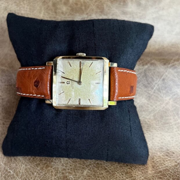 gebrauchte Omega Golduhr 3971